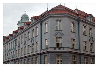 obrázek budovy školy